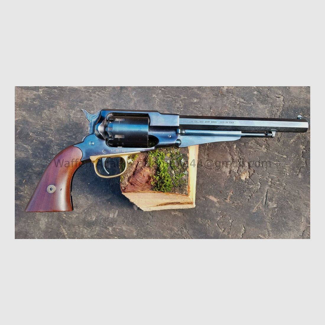 Hawes, Los Ángeles, California. Remington 1858, Nuevo Modelo Ejército