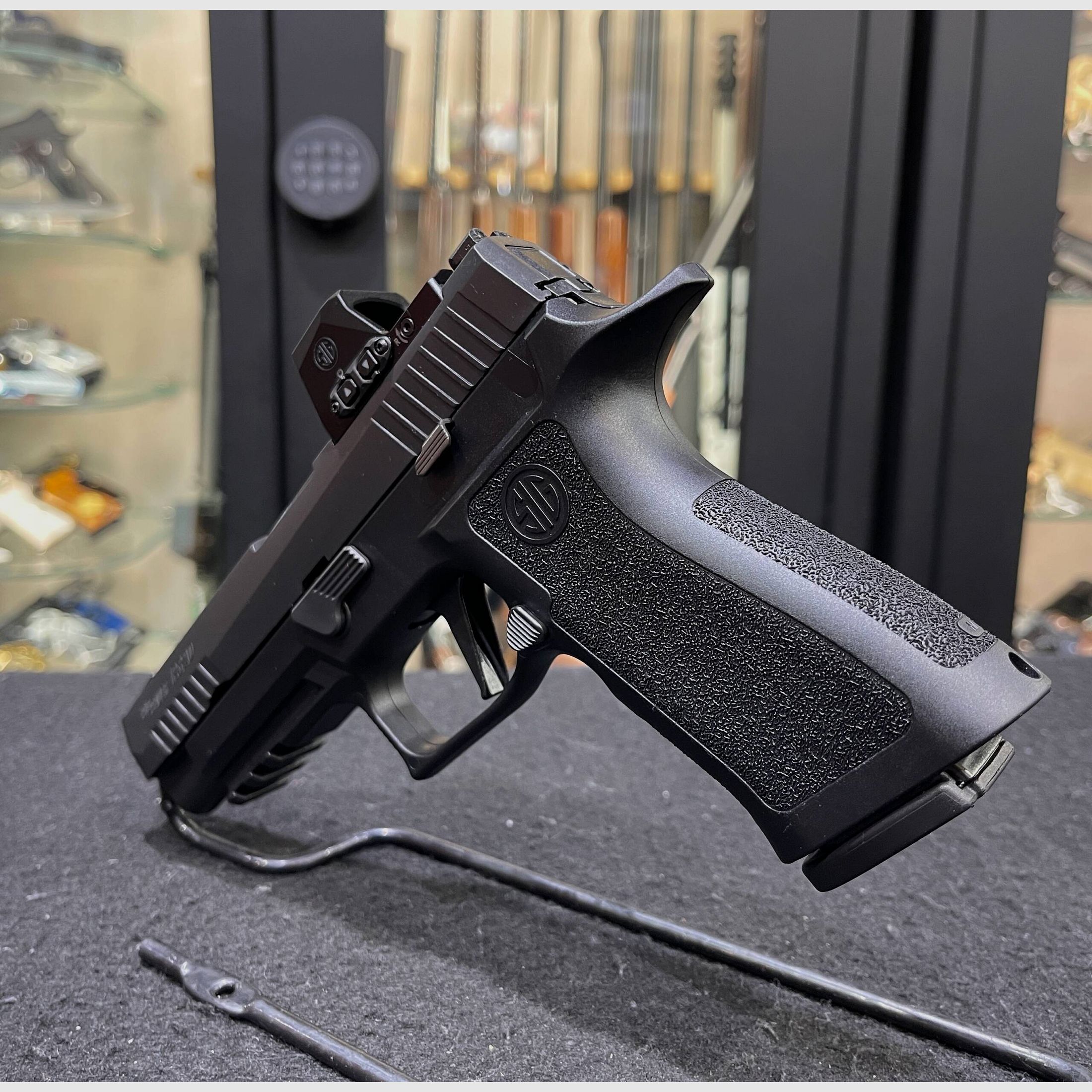 SIG SAUER P320 XFULL, image 10 sur 13