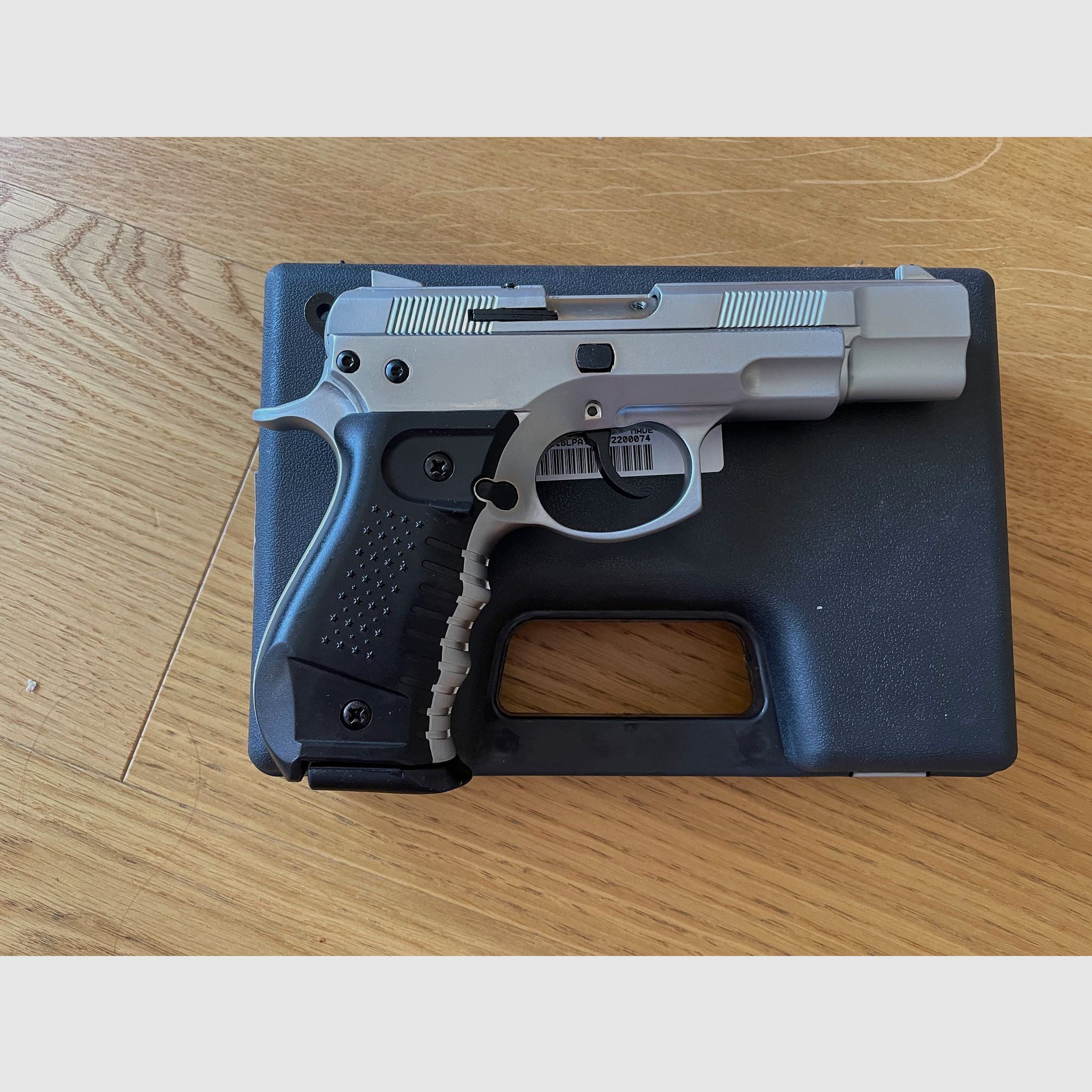 BLOW C75 Chrome Mat 9mm P.A.K. Pistolet d'alarme CZ75 Réplique