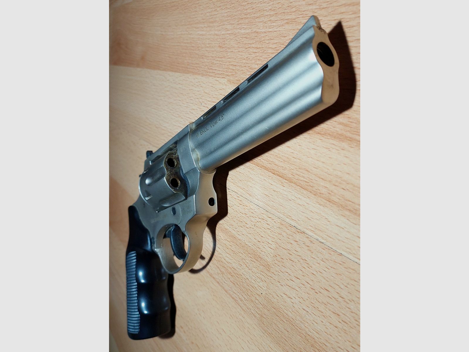 Ekol Viper 4,5 Zoll Schreckschuss Revolver vernickelt 9 mm R.K. (PTB 1003) Stahltrommel