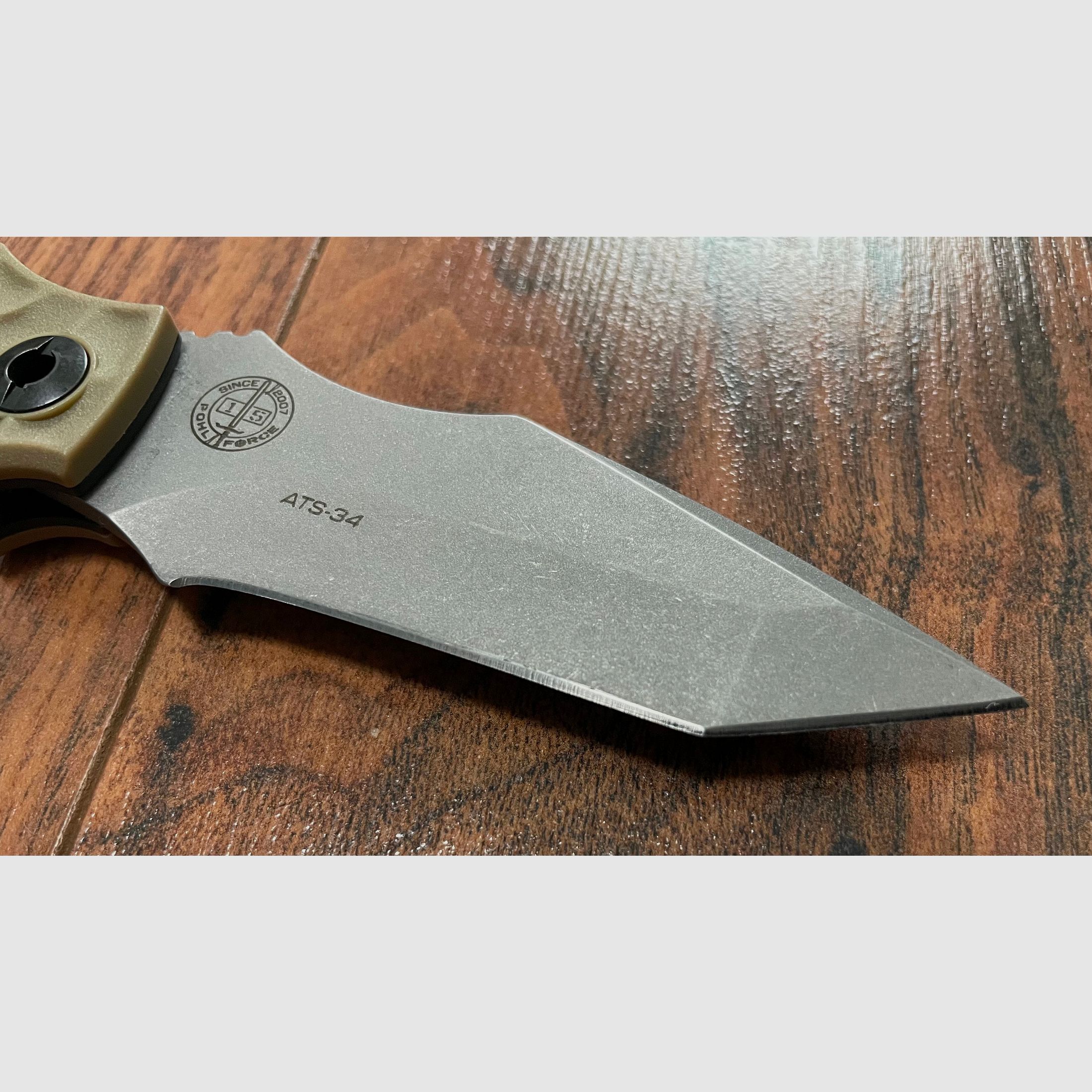 Pohl Force Bravo Two Classic Tanto FDE