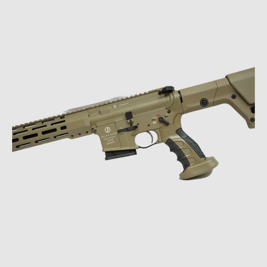 Schmeisser AR15 DMR 18" FDE