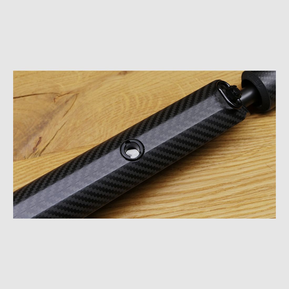 Blaser R8 mit FBT Carbonschaft / .308 Win. / 47cm LL / M15x1 / FBT INCA 44Ti Schalldämpfer / TOP