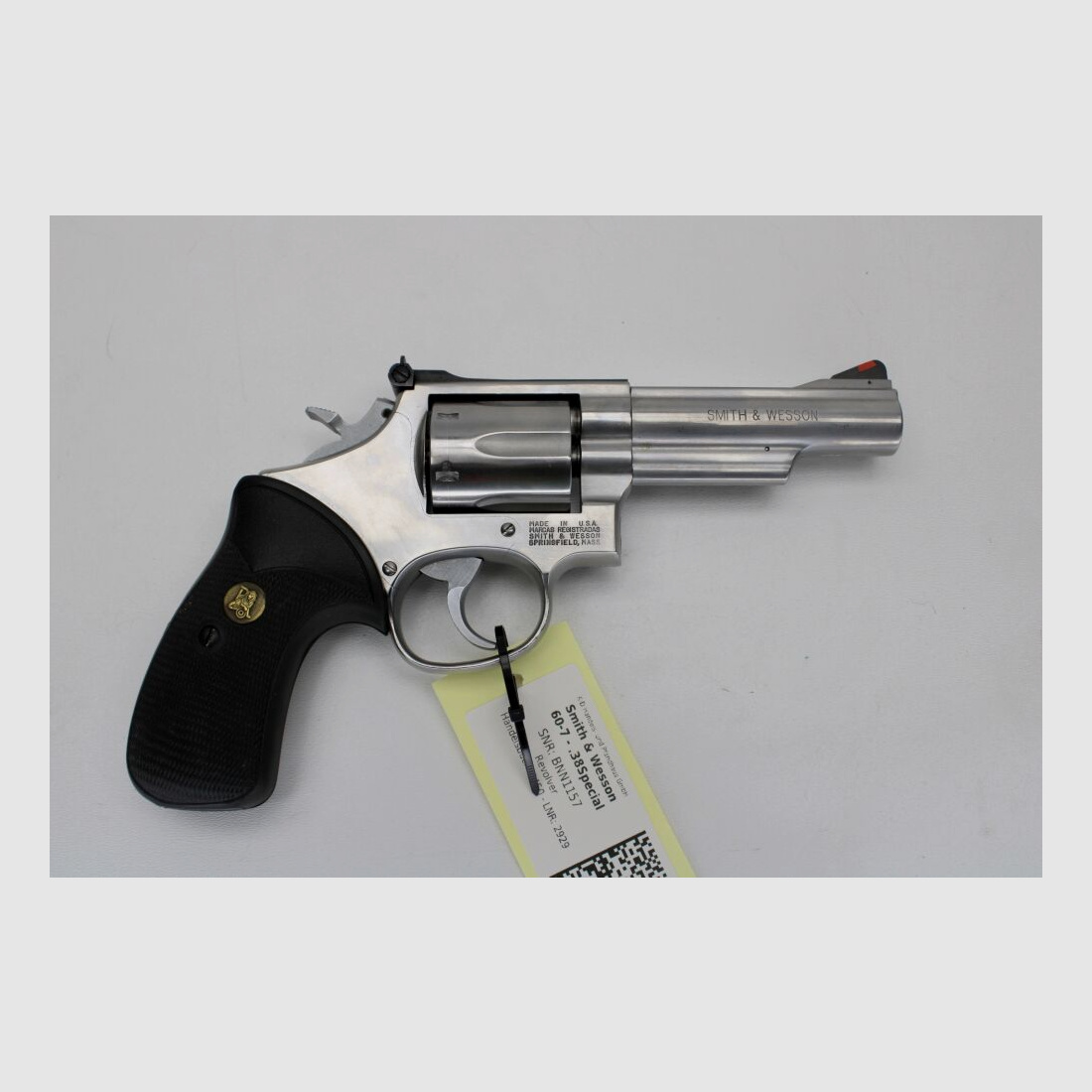 Revolver Smith & Wesson 66-2 4" Lauf .357Mag