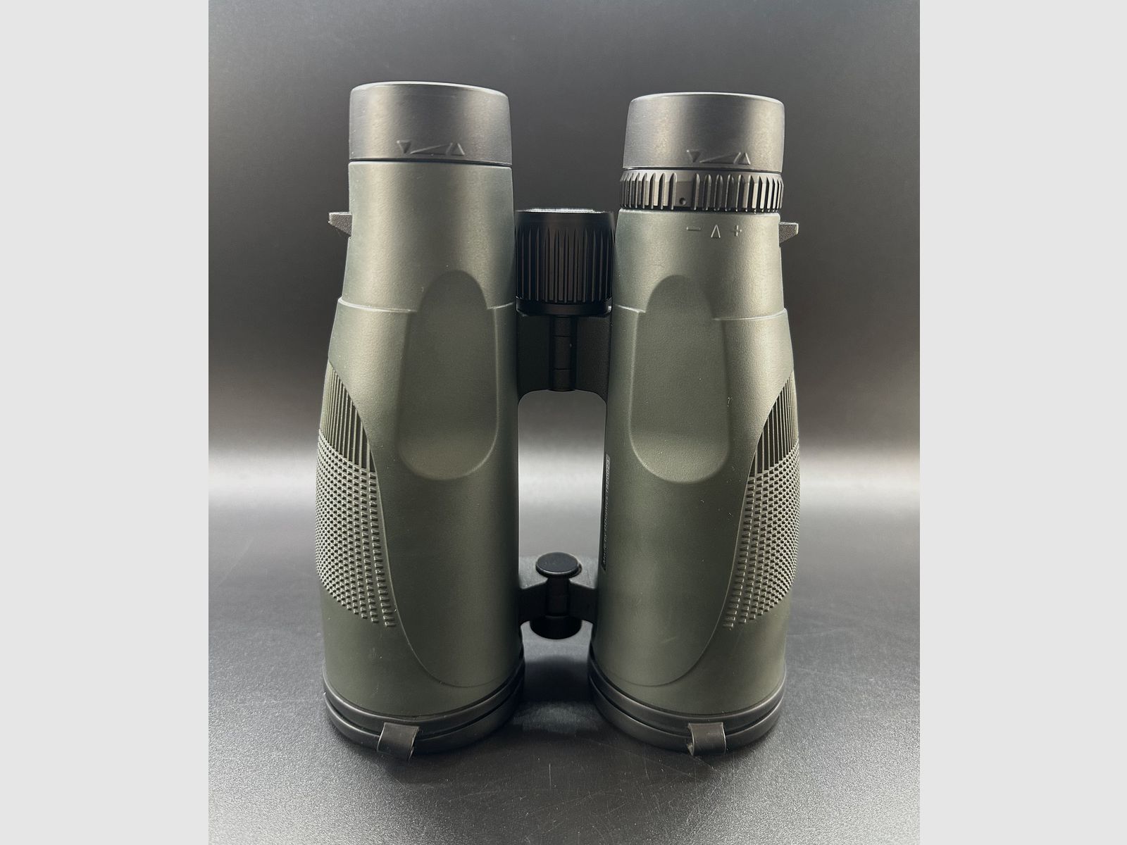 BWare DDoptics 441931056 Fernglas Pirschler 10x56 Gen3 grün mit Tasche und Riemen C0049