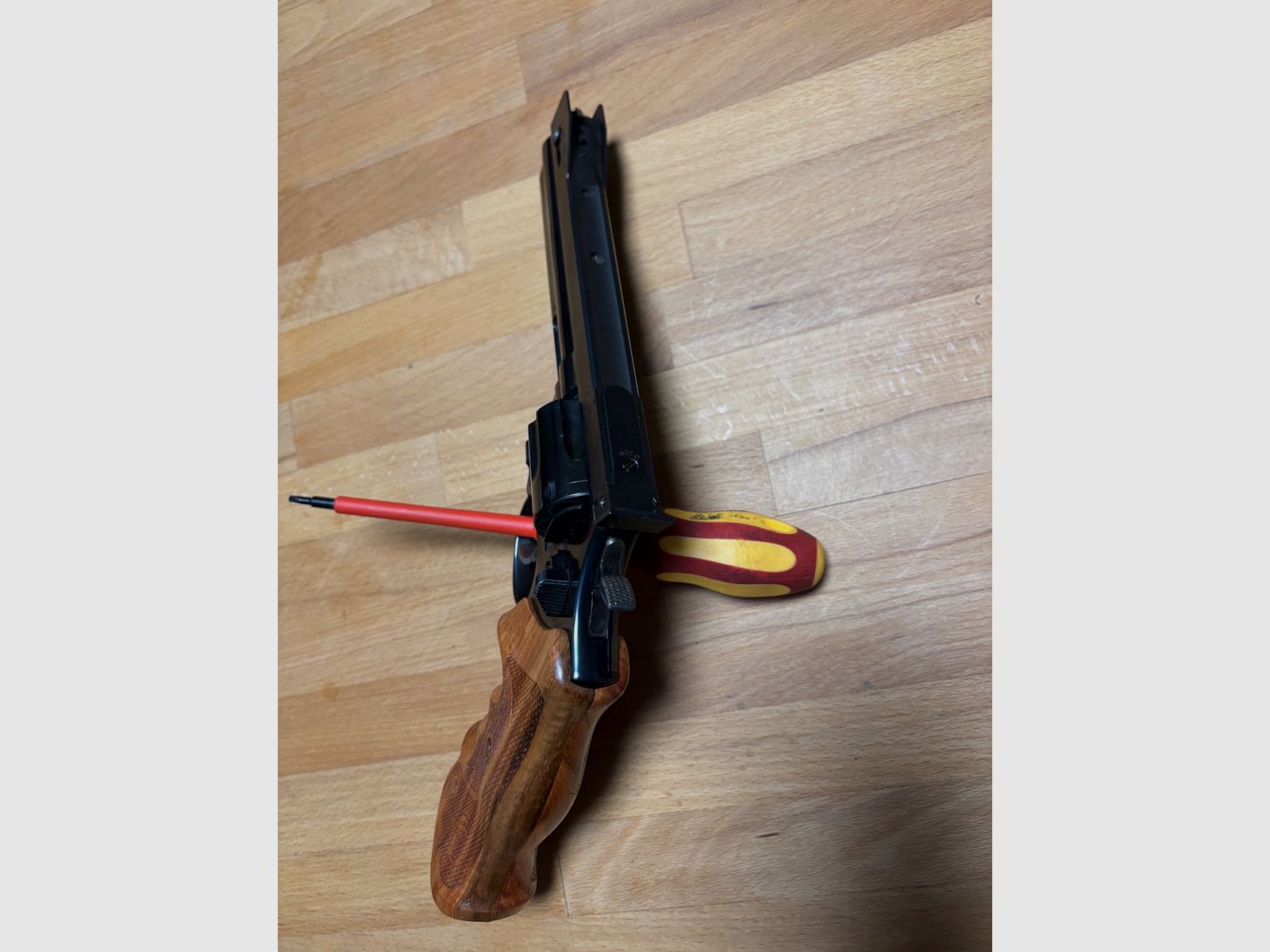 Taurus 689 PPC Revolver , Bild 6 von 7
