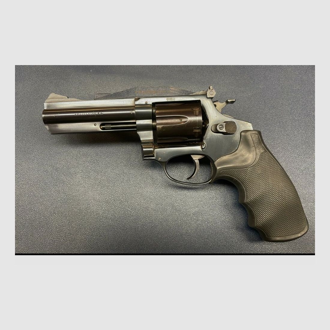 Rossi 4“ .357Mag