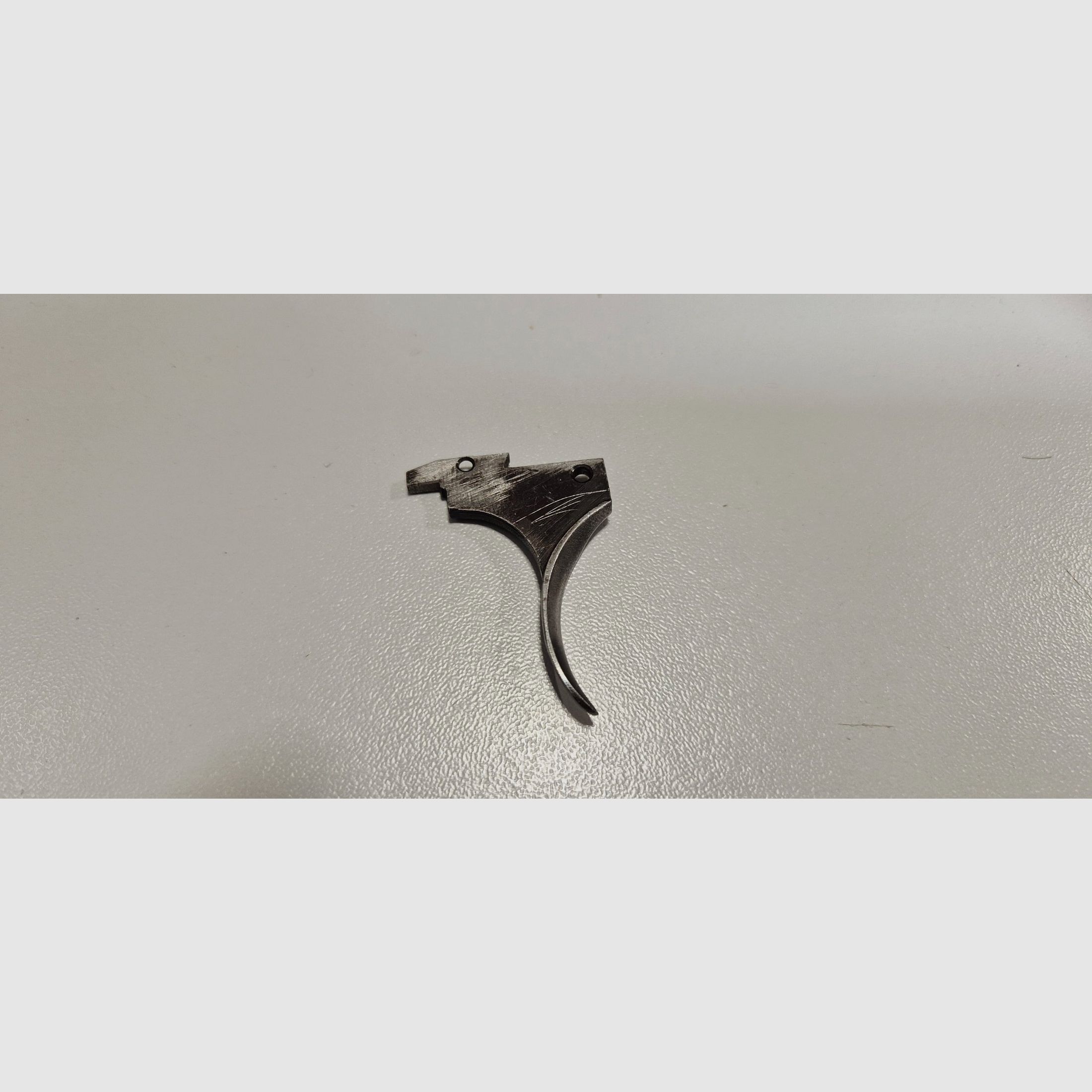 Right Trigger Winchester 101, image 1 of 2