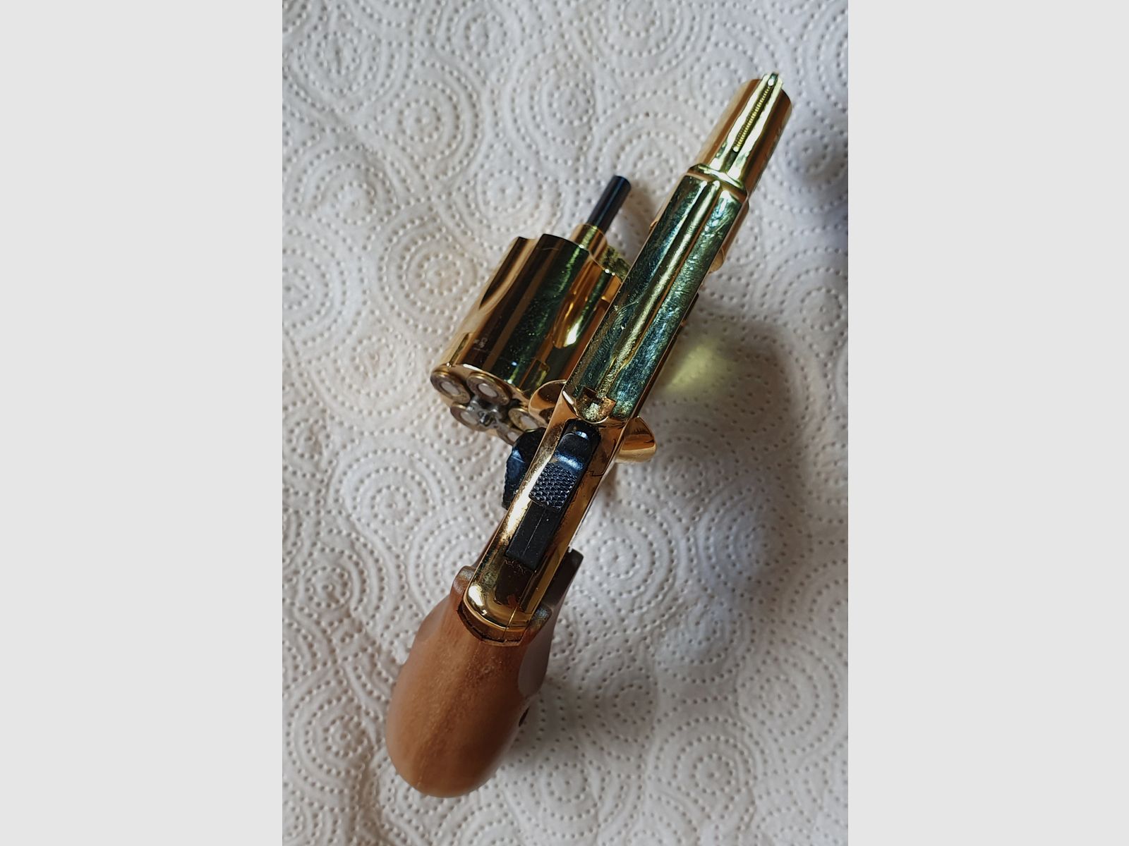S&W  PTB Gas-Revolver   "Chiefs Special"   GOLD, Holzgriff + Holster