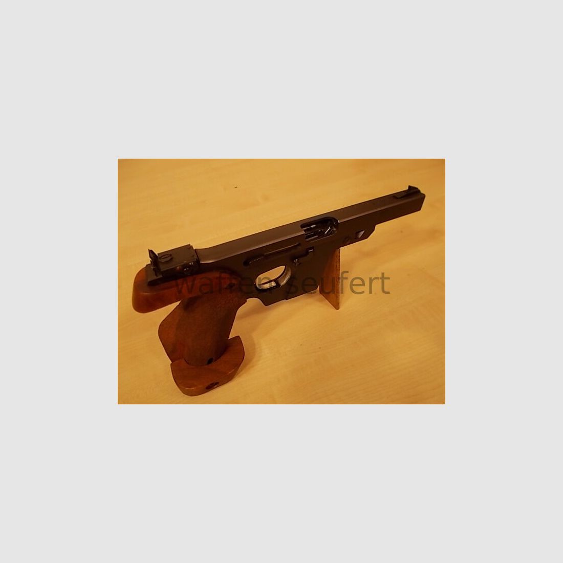Walther OSP .22short Schnellfeuerpistole + Ersatzmagazin