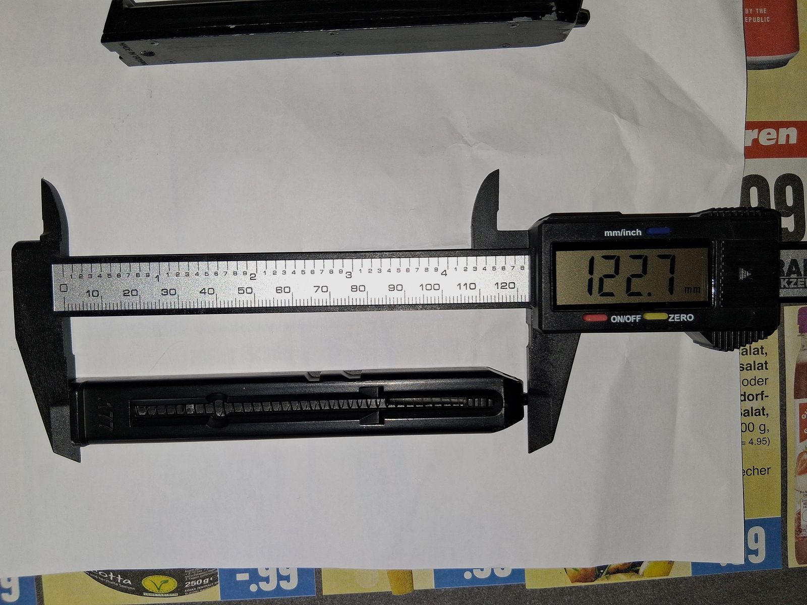 2 Magazine für CO2 Pistole Kal. 4,5 mm BB (??? Beretta Elite II, Swiss Arms P84, Smith & Wesson M&P 40, Umarex MCP / UX TDP / XBG, Borner M84 / 3000 / Sport 306 ???)