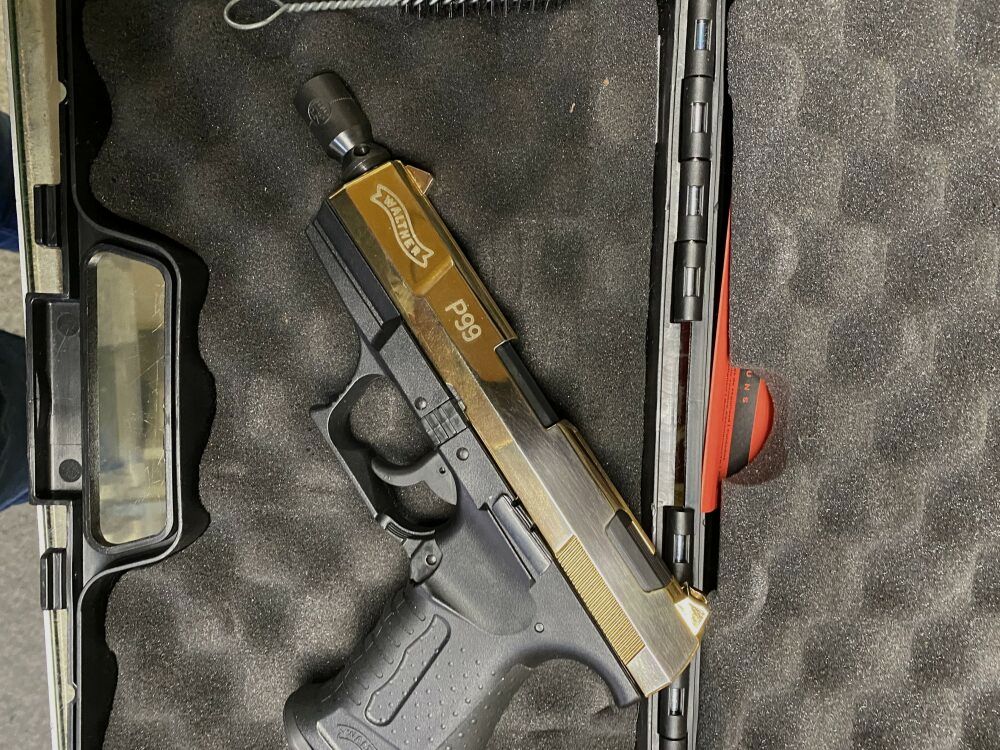 P99 Vergoldet