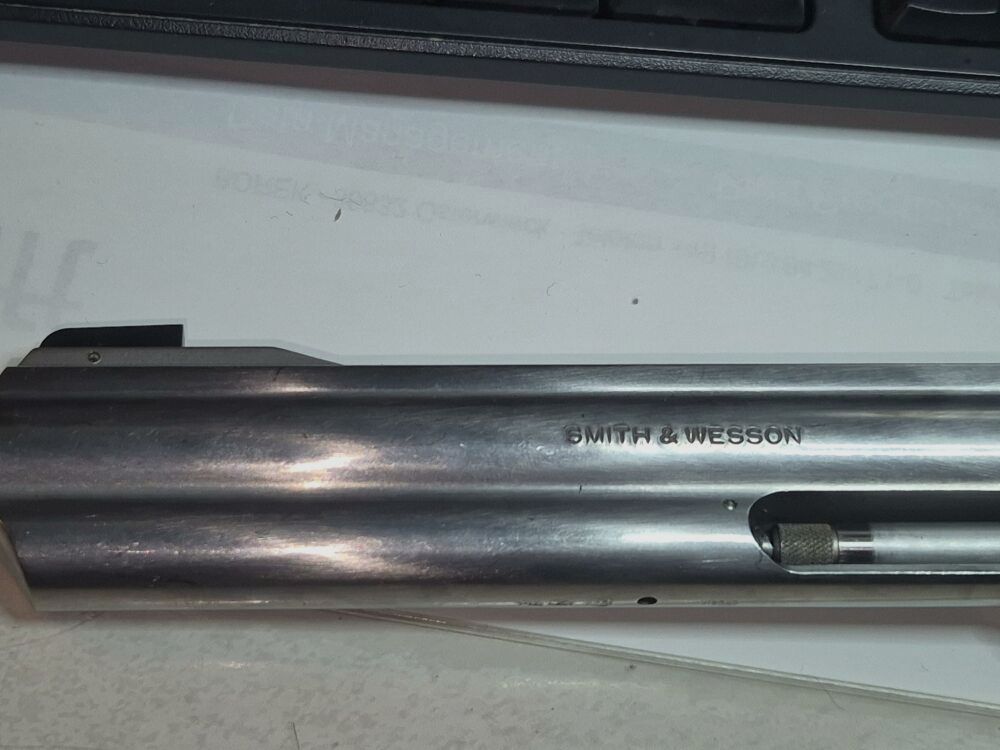 S&W 617-2
