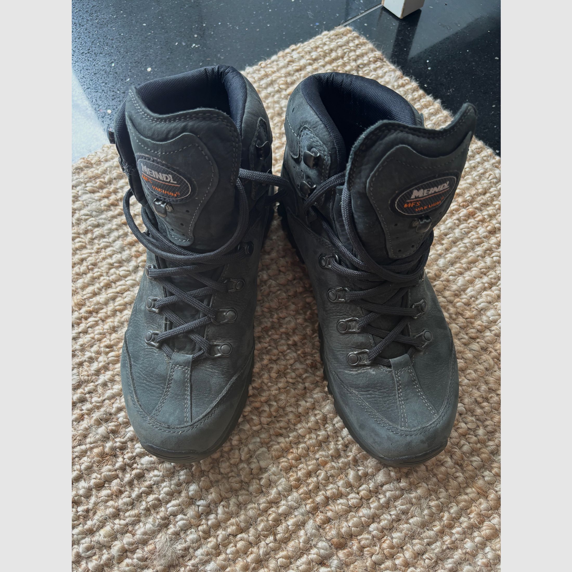 Meindl Wanderstiefel Gr. 42 1/2 