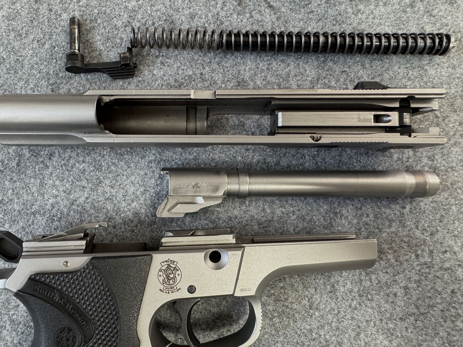 <S&W Super9>