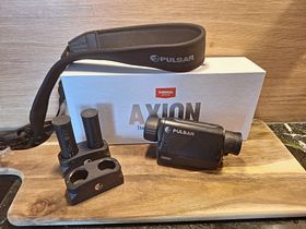 Pulsar Axion XM30S thermal imaging camera