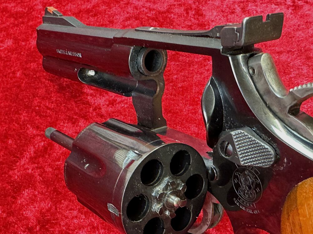Smith & Wesson 586-4