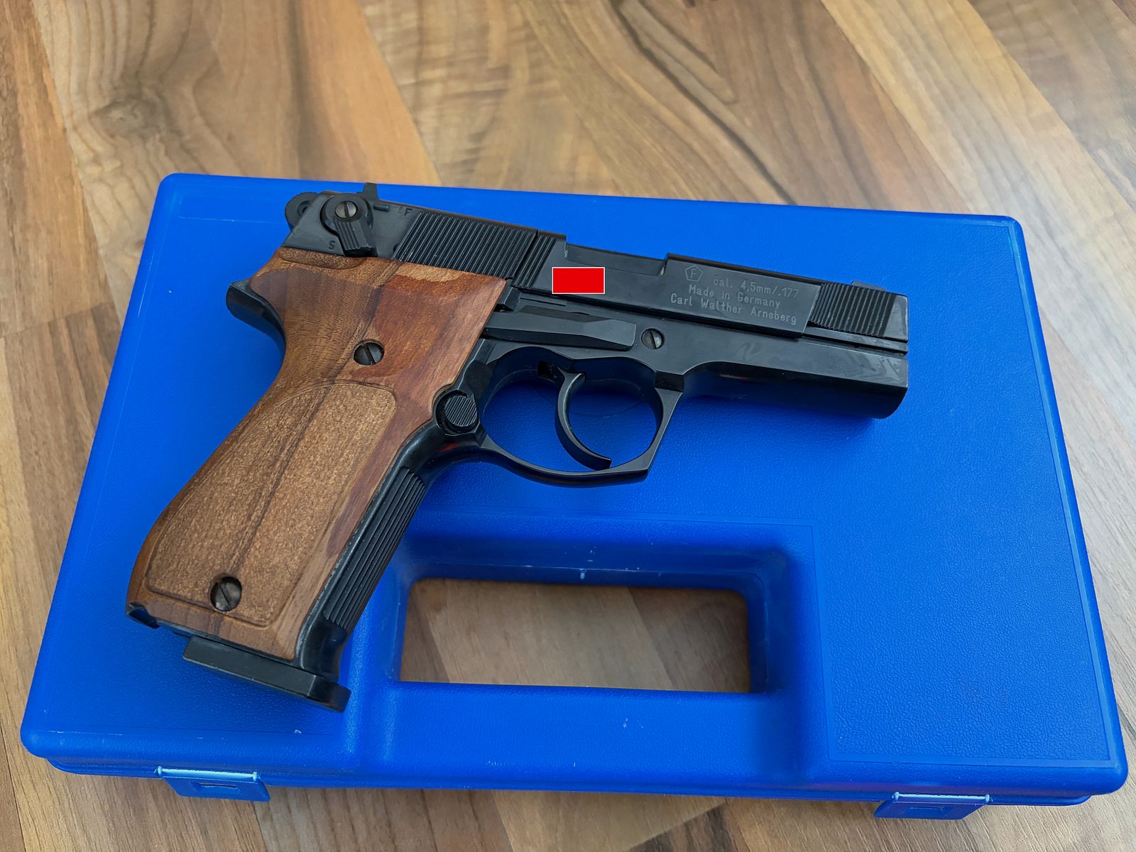 Walther CP88 CO₂ Pistolet 4,5 mm dans la mallette avec accessoires I Diabolos et boîte de récupération de balles / cibles