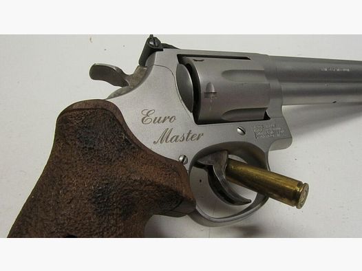 Revolver Smith & Wesson 686-5 EURO MASTER, .357Mag, satiniert .357Mag