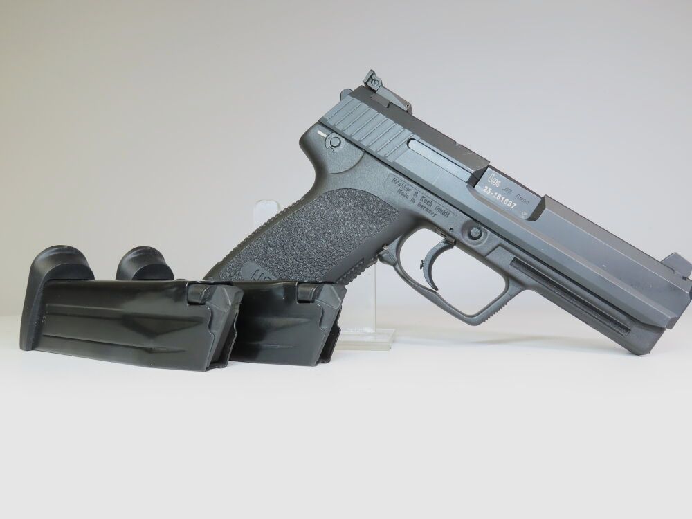 Heckler & Koch USP incl. verstellbare Visierung