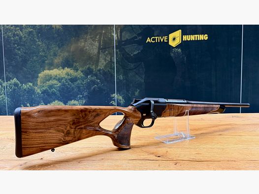 Blaser R8 Success / legno classe 4 / calibro e lunghezza canna a scelta / occasione assoluta