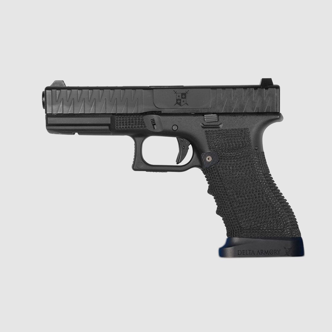 P05 GBB Airsoft Pistole mit Grip Stippling in Schwarz | Delta Armory