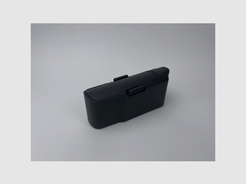 Blaser R8 magazine cover + chamber cover