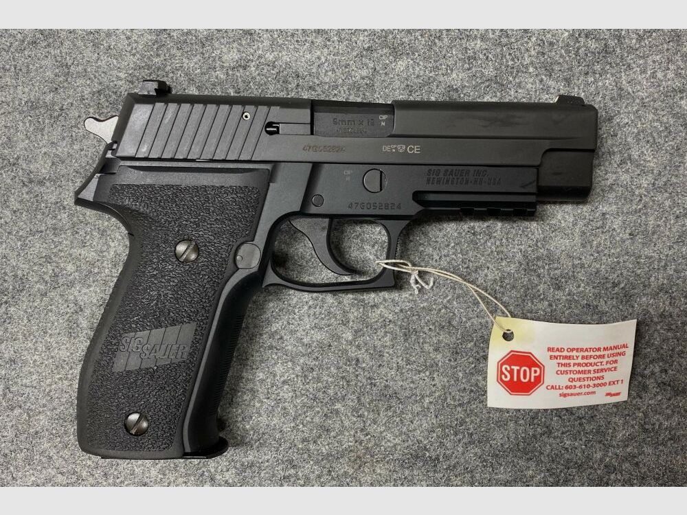 SIG Sauer SIG P226 9mmLuger