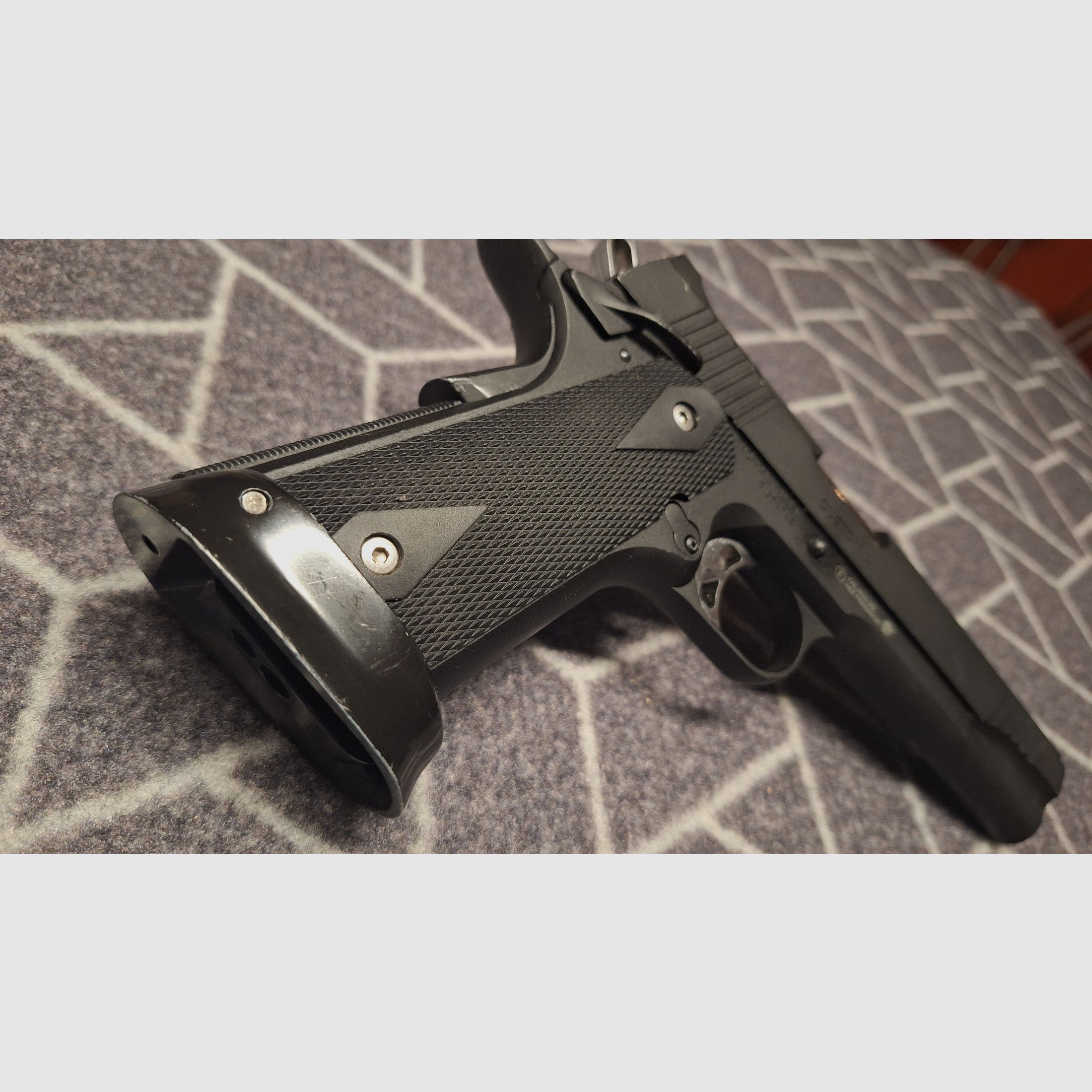 King Arms Predator Tactical Iron Shrike GBB Airsoft Pistol