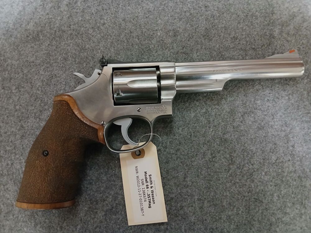 Smith & Wesson 66