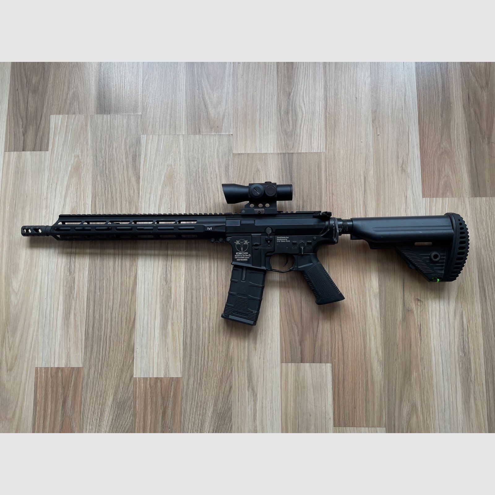 Airsoft Begadi ICS CXP-X with sight
