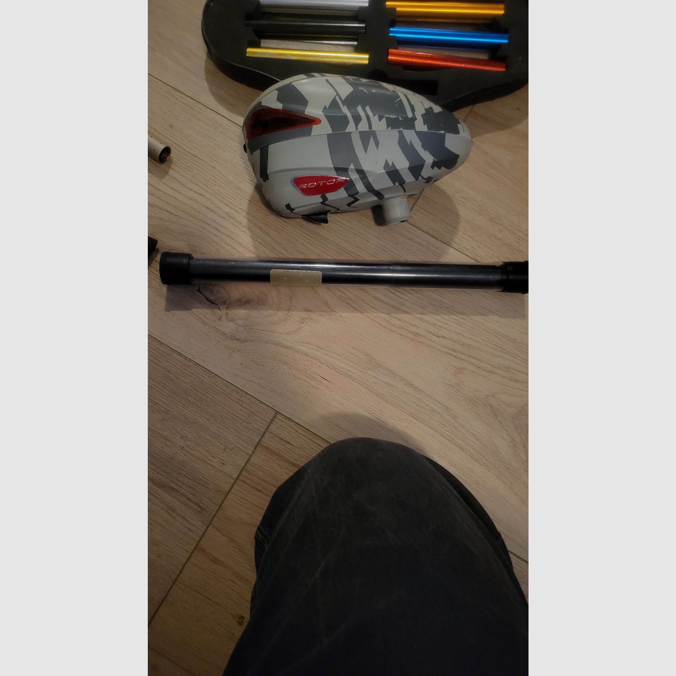 Kompletne wyposażenie do paintballa