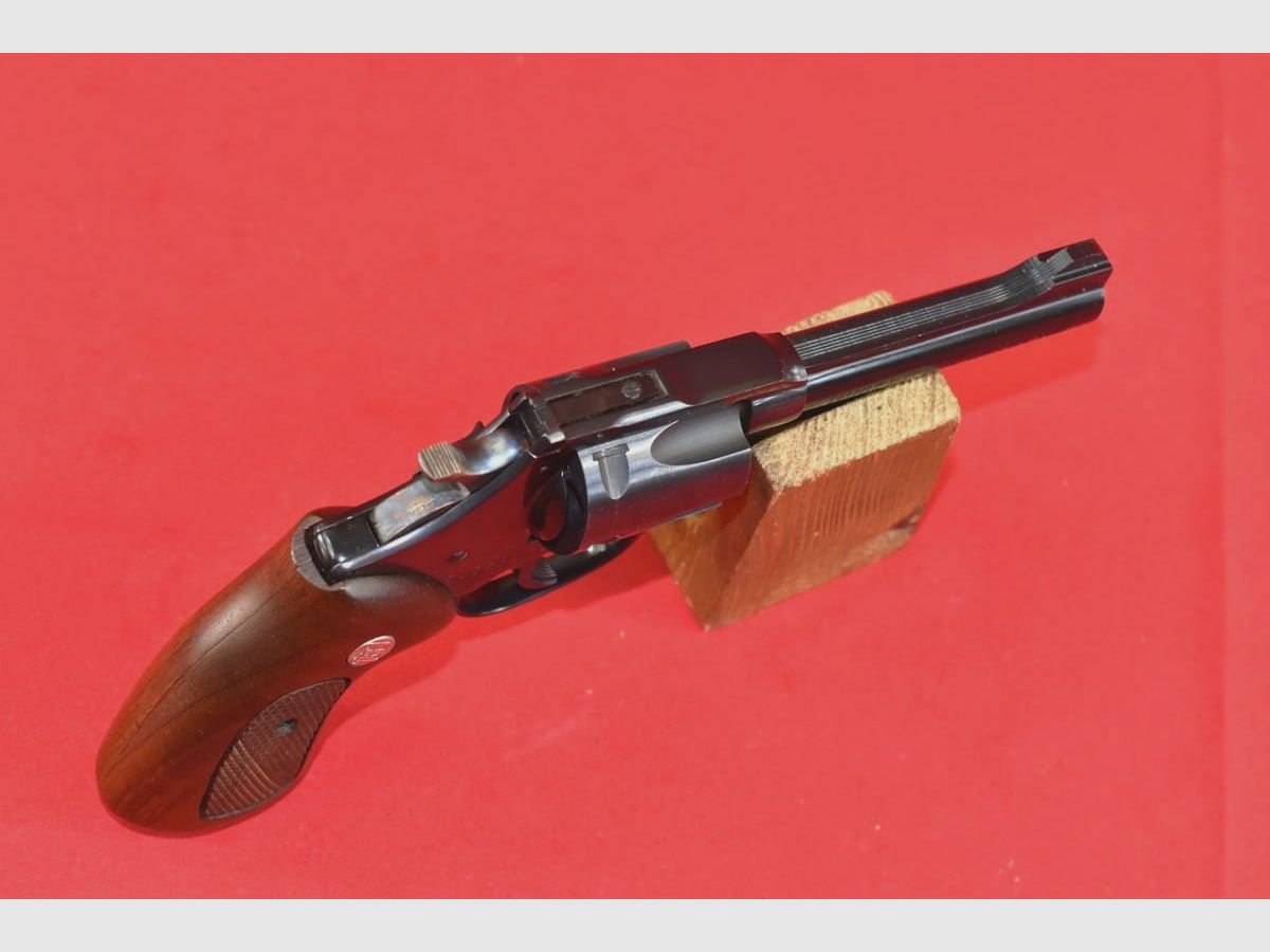 #4151 TARGET-BULLDOG-REVOLVER CHARTER ARMS, Kal. 44 Spl, Bild 4 von 15