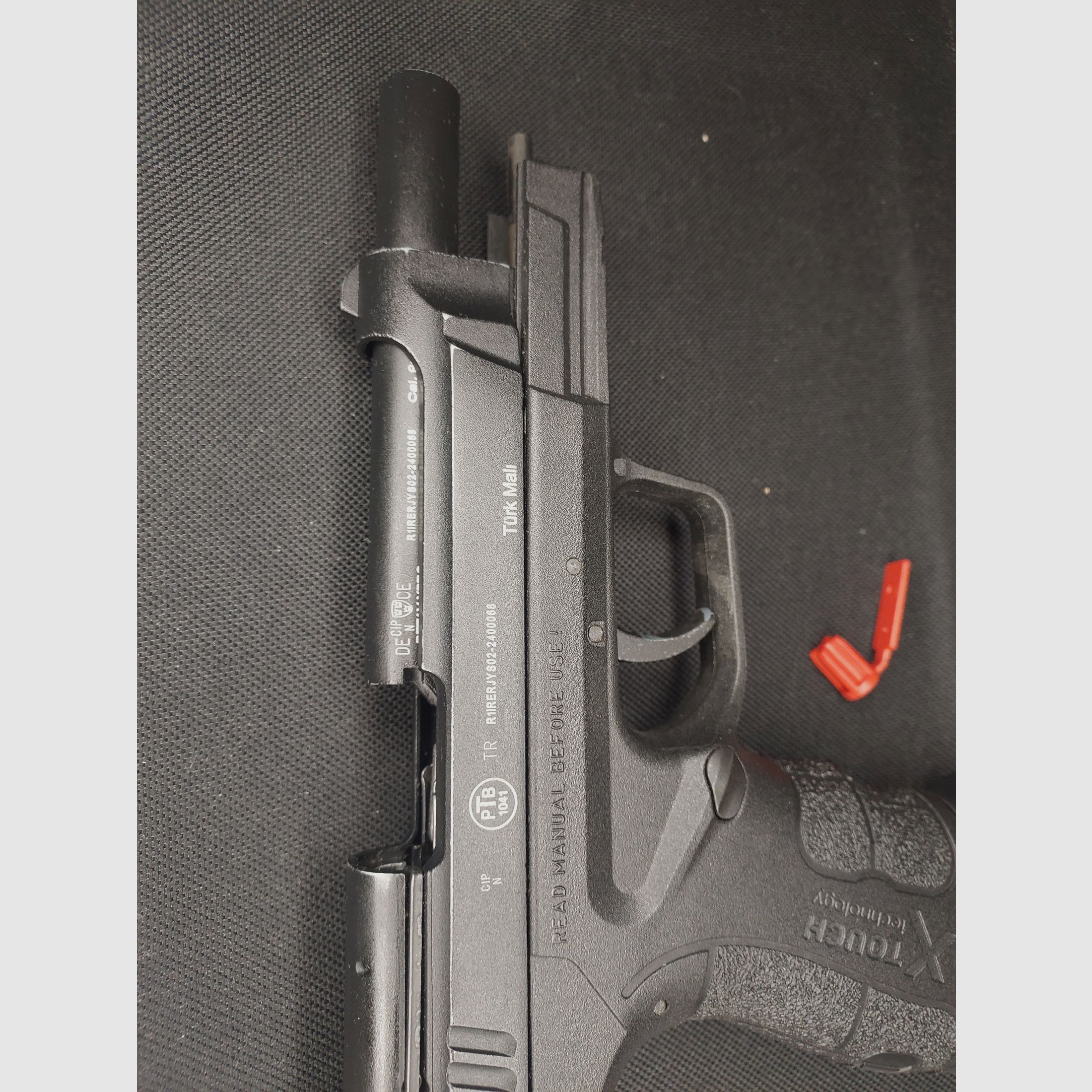 Retay X Pro Schreckschuss Pistole 9mm P.A.K. brüniert (PTB 1041) 