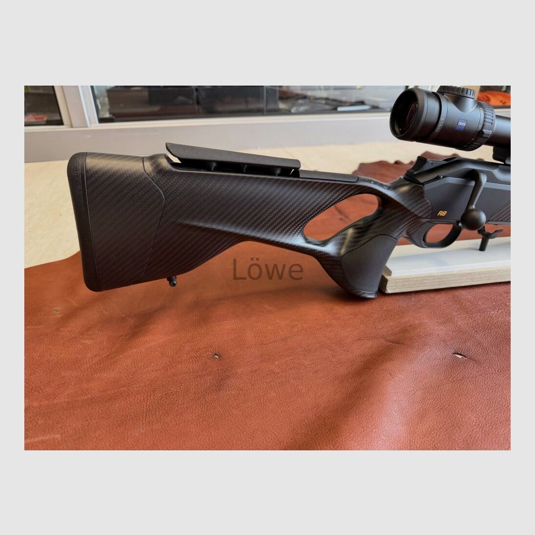 Blaser R8 Ultimate Silence Carbon