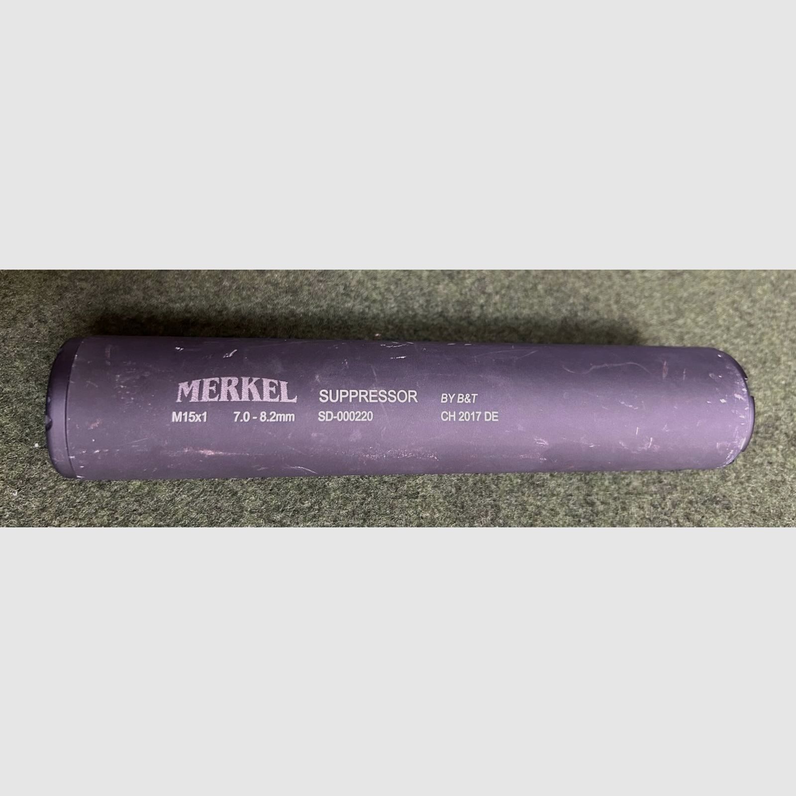 Silenziatore MERKEL Suppressor nel calibro da 7,0 a 8,2 mm