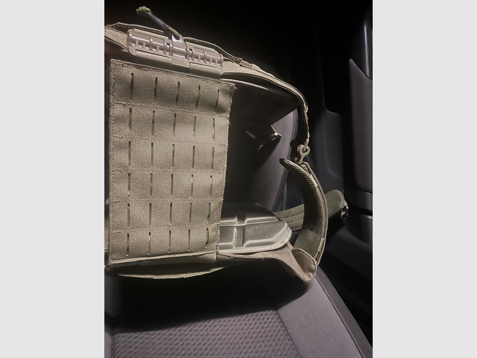 Warrior Assault Systems Quad Release Plate Carrier Oliv + Plattenträger Spartaner 