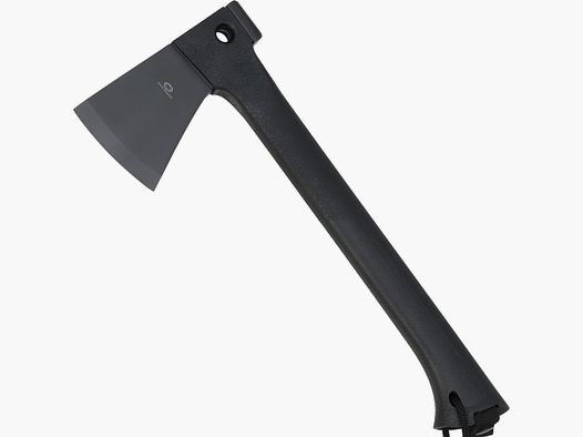 Con el hacha de madera de armadura