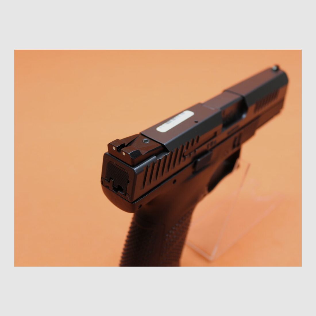 CZUB Ha.Pistole 9mmLuger CZUB CZ P-10 C 102mm Lauf/ Polymer-Griffstück/ Reservemagazin (9mmPara/9x19)