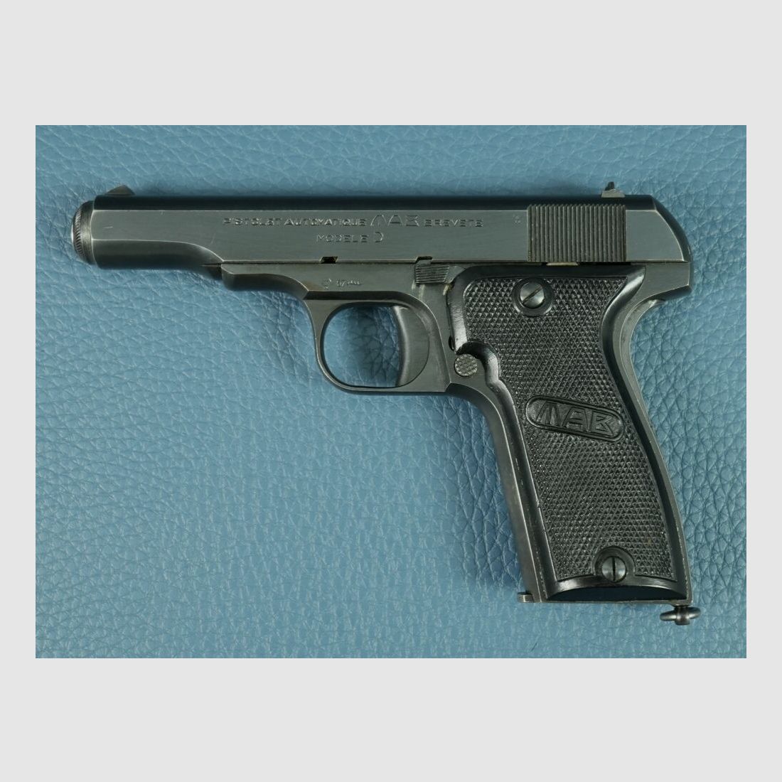MAB Modèle D (pouce) 7,65 mm Browning, image 3 sur 4