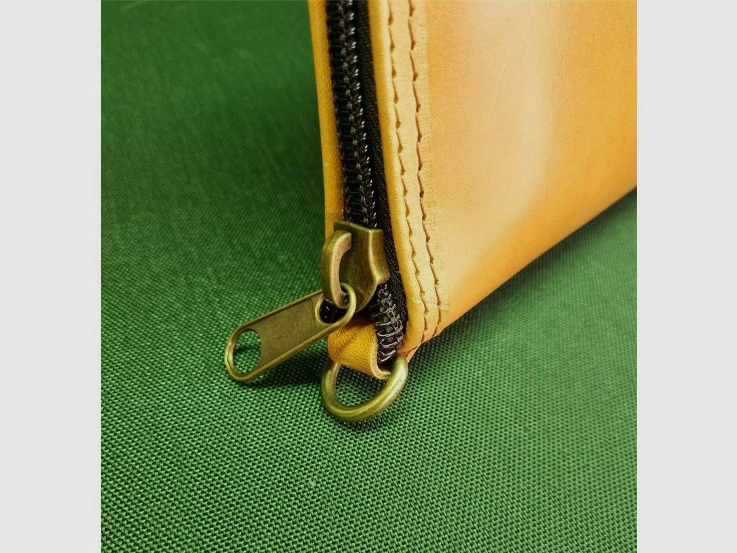 Leren holster voor geweer in cognackleur, afbeelding 3 van 3