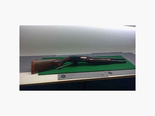 Vorderschaftrepetierflinte Winchester 1200 Kal.12/70 gebraucht