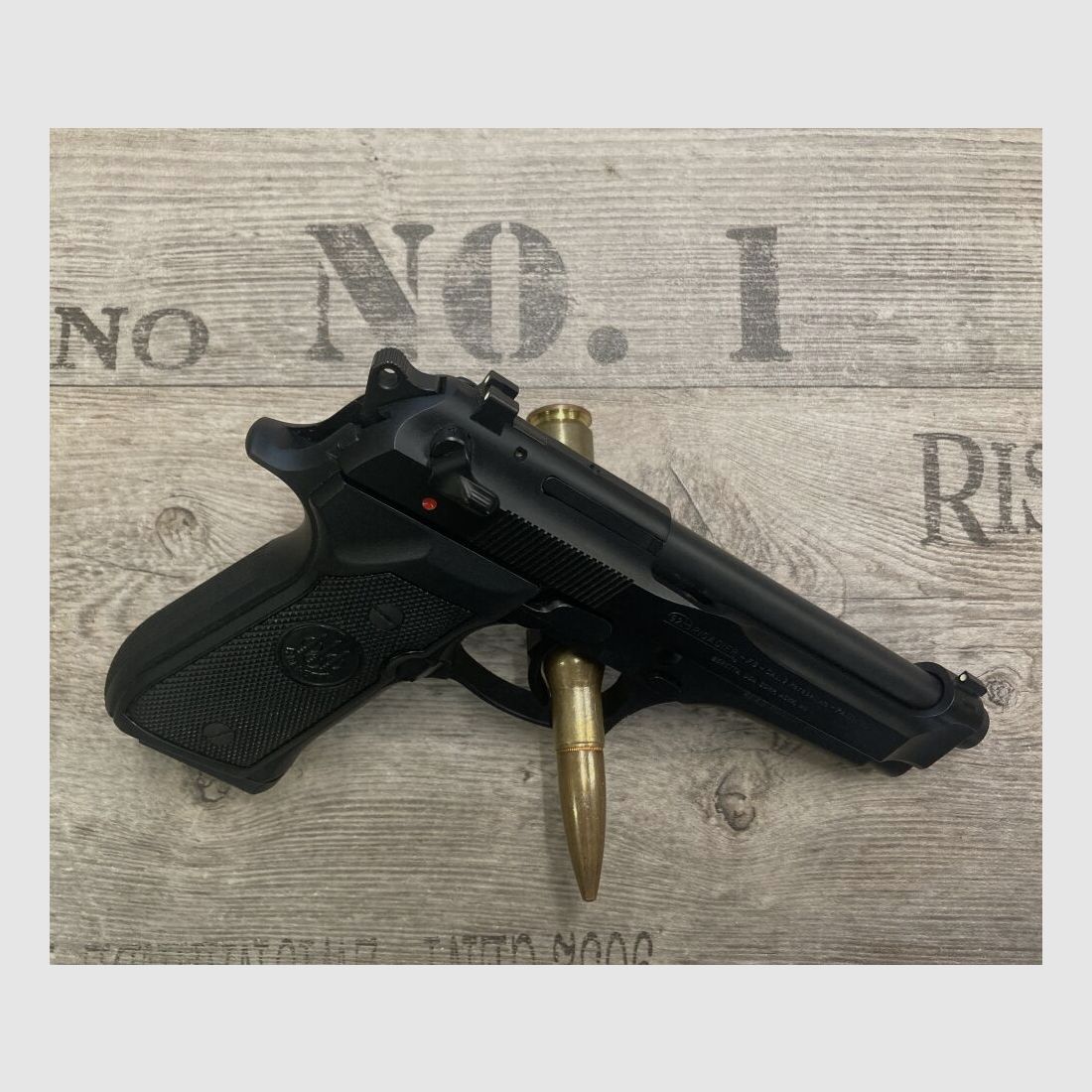 Beretta 92FS Brigadier