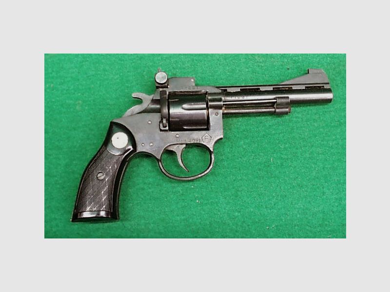 EMGE Revolver Mod. 40RL