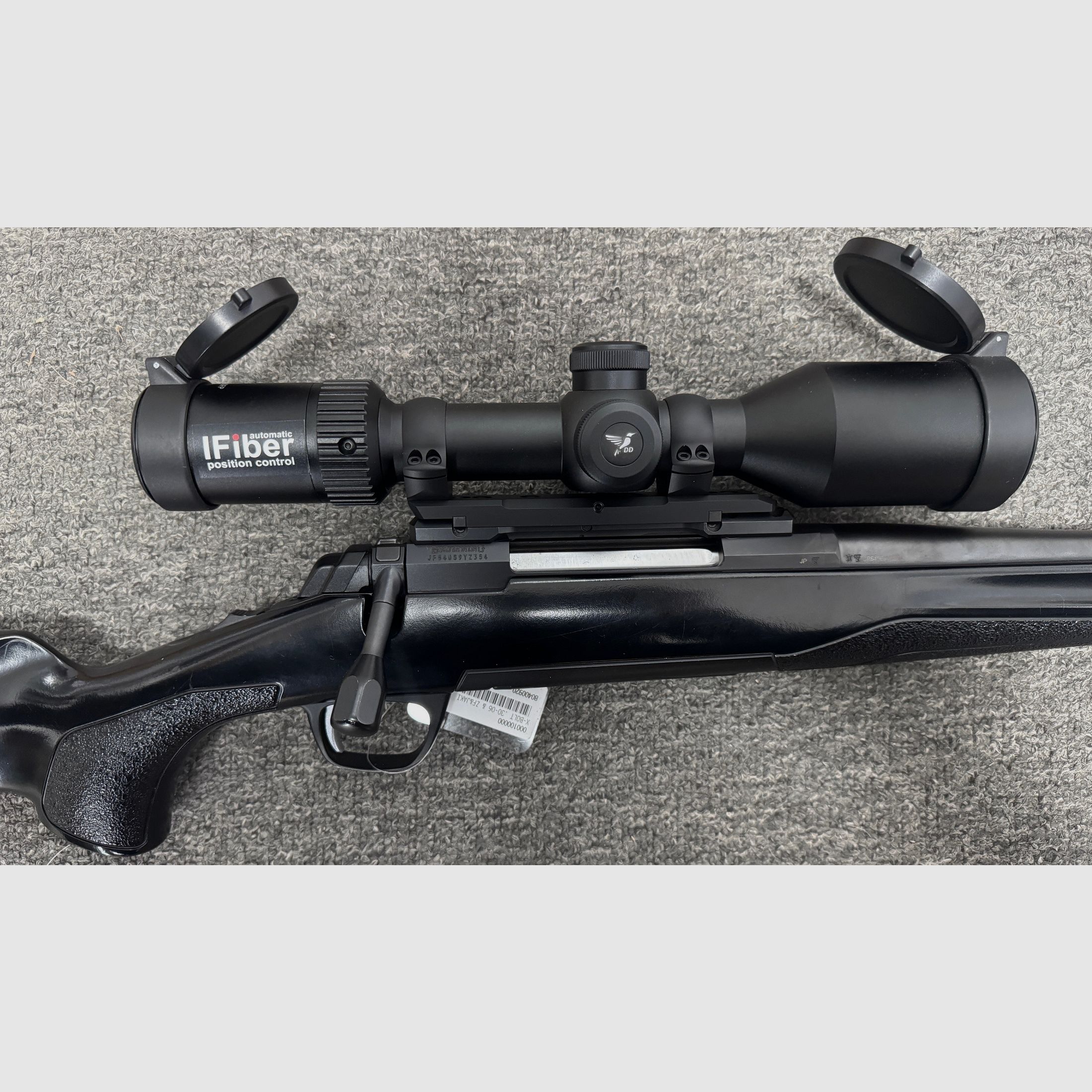 Browning X-Bolt .30-06 with muzzle thread, riflescope