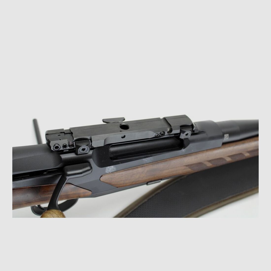 Merkel RX HELIX BLACK DS mit Wechsellauf und HLX Dämpfer und Dentler Basis	 .308Win + 8x57JS
