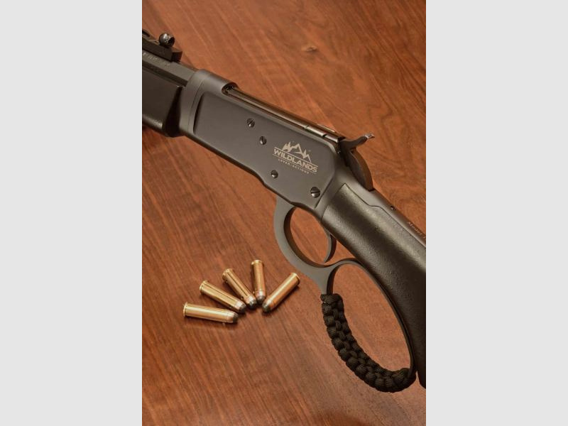 CHIAPPA Unterhebel-Repetierbüchse Mod. 1886 Wildlands TD -16,5' .45-70Gov  BLACK