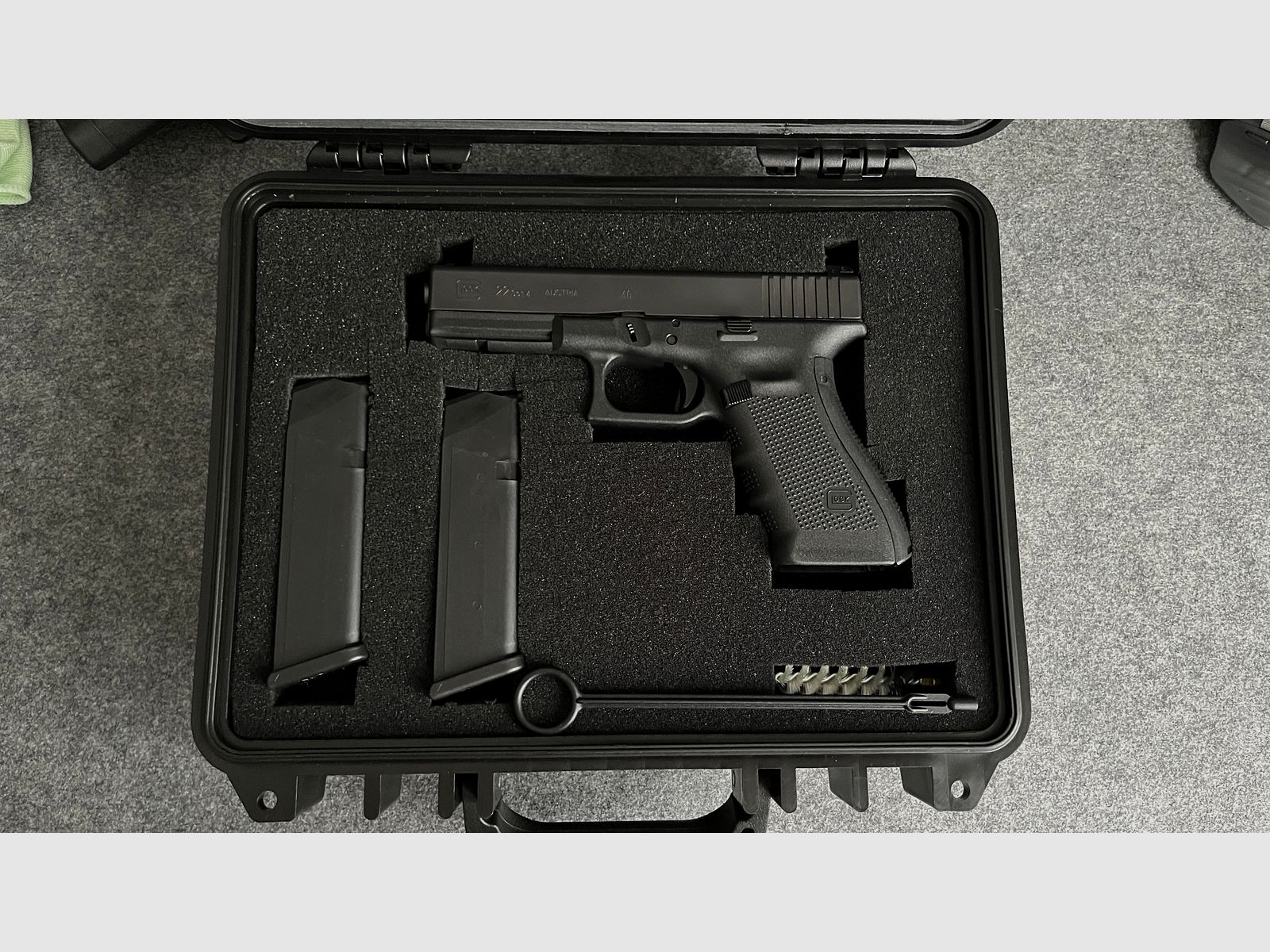 Glock 22 Gen4 im Kaliber .40 S&W - Neuwertig aus erster Hand