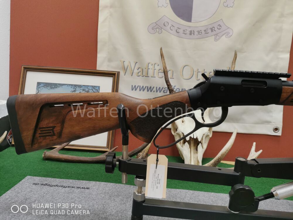 Savage Arms Revel DLX SR