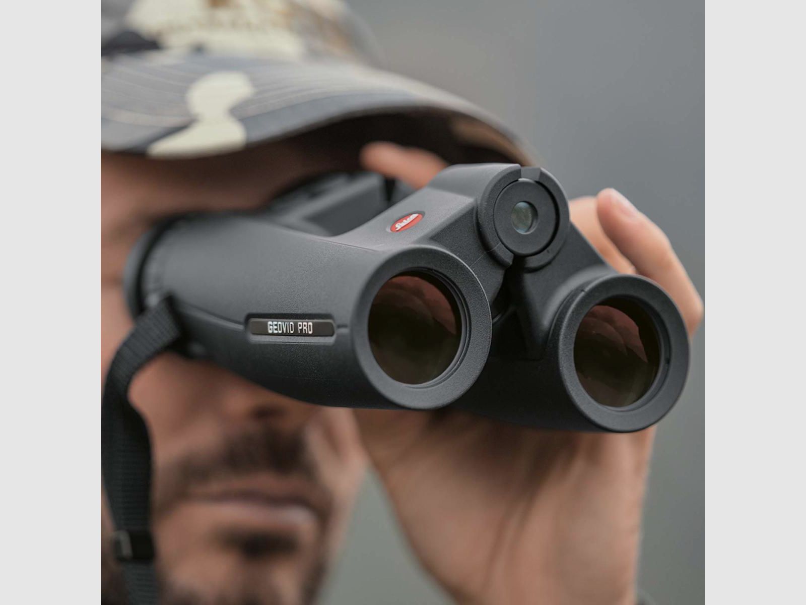 LEICA Fernglas mit Entfernungsmesser Geovid Pro 10x32